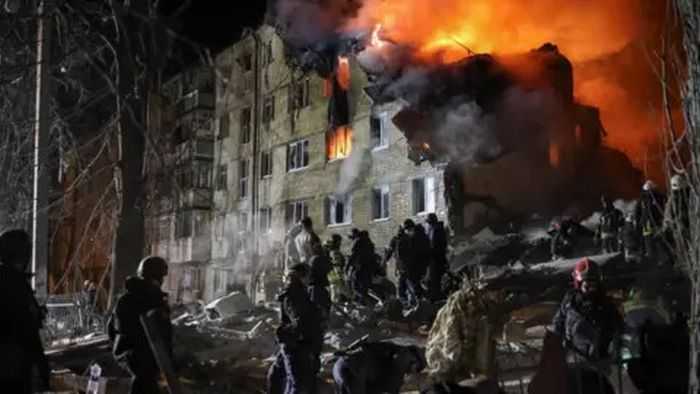 tragedie in harkov o racheta ruseasca a lovit un bloc de locuinte plin de familii cu copii printre victime