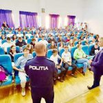 Campania Fara bullying in scolile din Arges Politistii au oferit lectii de viata elevilor Peste 30 de actiuni preventive desfasurate in cinci zile