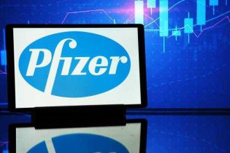 Ce tipuri de medicamente isi propune Romania sa achizitioneze de la Pfizer in locul vaccinurilor anti COVID