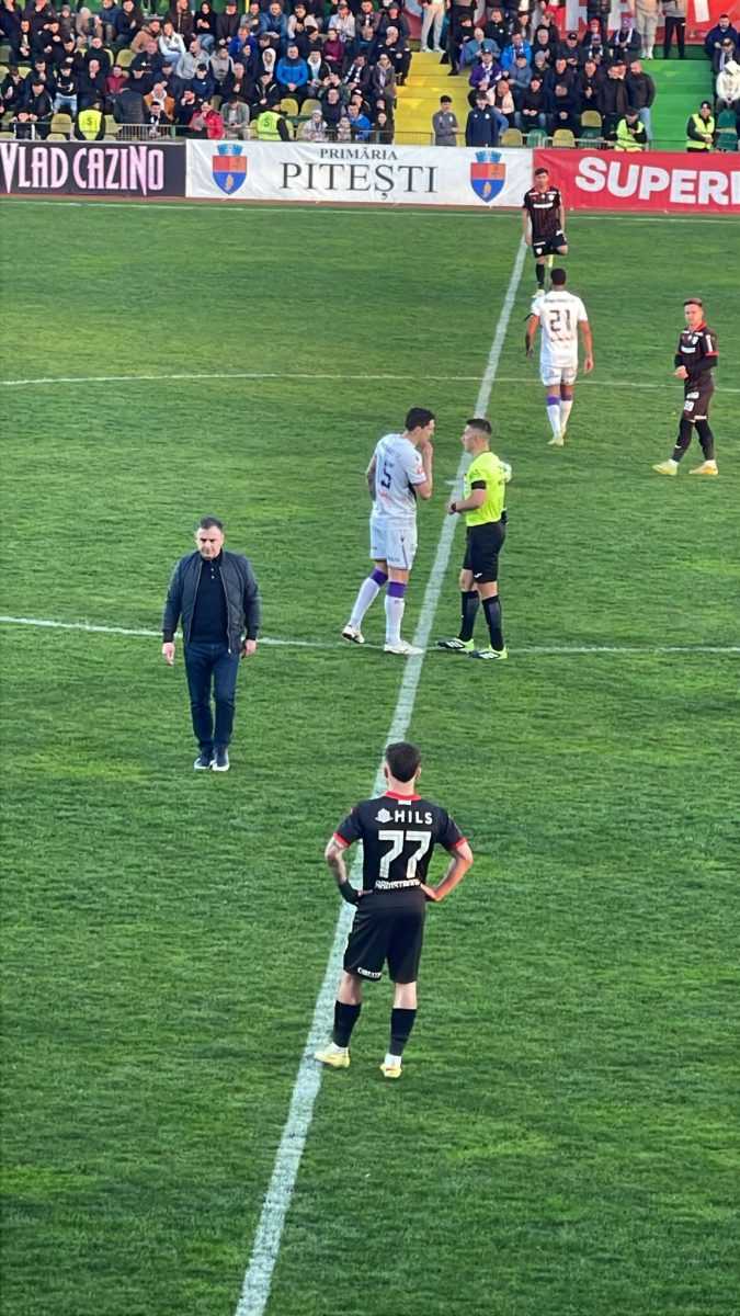 Cristi Balasa a dat startul meciului FC Arges Dinamo M am intors acasa