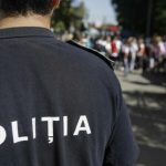 Doua tinere arestate de politie pentru furt dintr un magazin