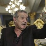 Gigi Becali a ramas fara permis de conducere dupa slujba de Paste fiind prins cu o viteza de peste 100 km h