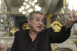 Gigi Becali a ramas fara permis de conducere dupa slujba de Paste fiind prins cu o viteza de peste 100 km h
