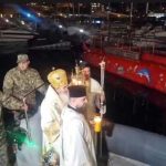 IPS Teodosie a adus Lumina Sfanta de pe mare In ciuda temerilor ca nu va ajunge Dumnezeu ne a aratat dragostea sa