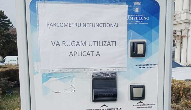 La Campulung parcarea se achita doar prin metode electronice