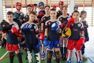 Peste 100 de elevi din Arges intalnire cu modele de succes in sport