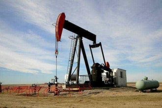 Petrolul explodeaza din nou Acuziile Iranului zguduie pietele internationale