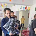 Preotii de la Paraclisul Rectoratului din Pitesti au oferit daruri copiilor de la Complexul de Servicii Sociale Costesti