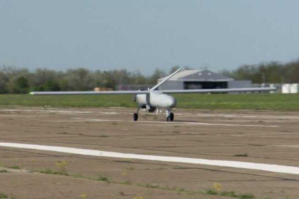Prima drona de spionaj fabricata in Romania testata in zbor