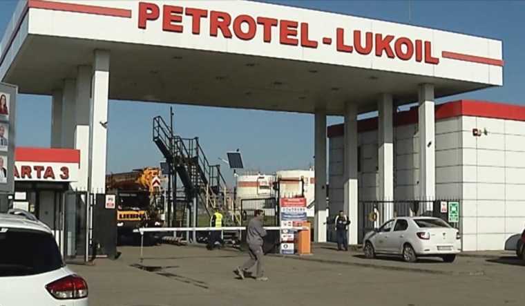 Rafinaria Petrotel Lukoil se va redeschide in iunie Carburantii ar putea deveni mai ieftini