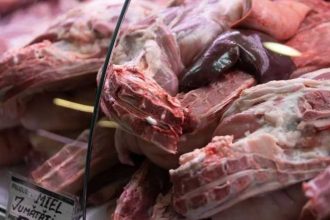 Raza ANPC inainte de Paste carne de miel retrasa de la vanzare si amenzi mari