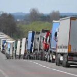 Restrictii stricte de Paste Soferii de camioane opriti pe A2 si DN7