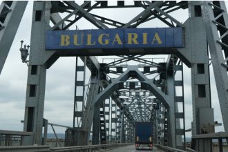 Se circula pe o singura banda spre Bulgaria intarzieri semnificative la podul Giurgiu Ruse