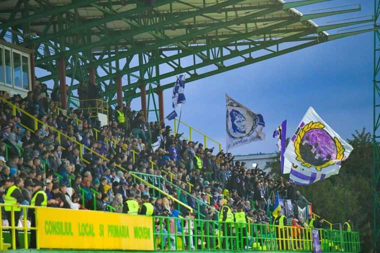 Suporterii din Pitesti mesaj emotionant pentru jucatorii de la FC Arges Suntem mandri de voi