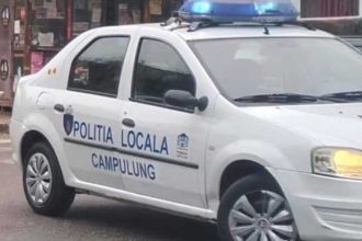 Tristete printre politisitii locali din Campulung Vor fi echipati cu camere video tip body cam