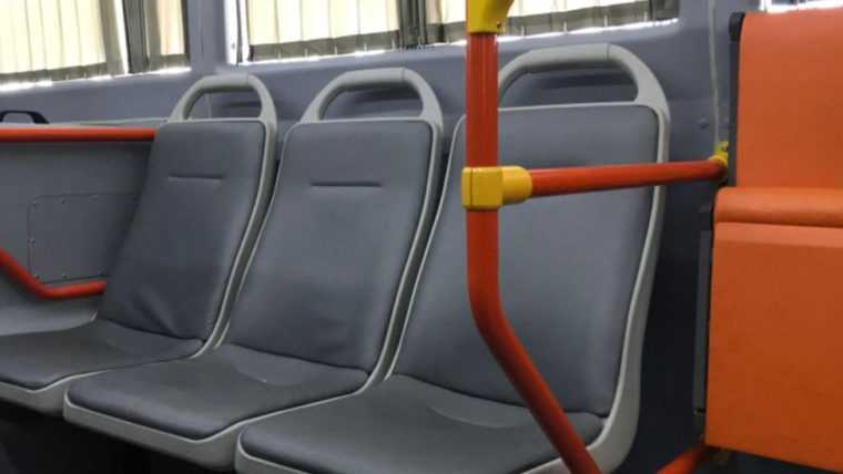 Un oras din Romania va reduce biletul pentru transportul public la doar 1 leu pe zi din cauza cresterei preturilor la carburani