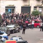 jaf armat la o banca din napoli