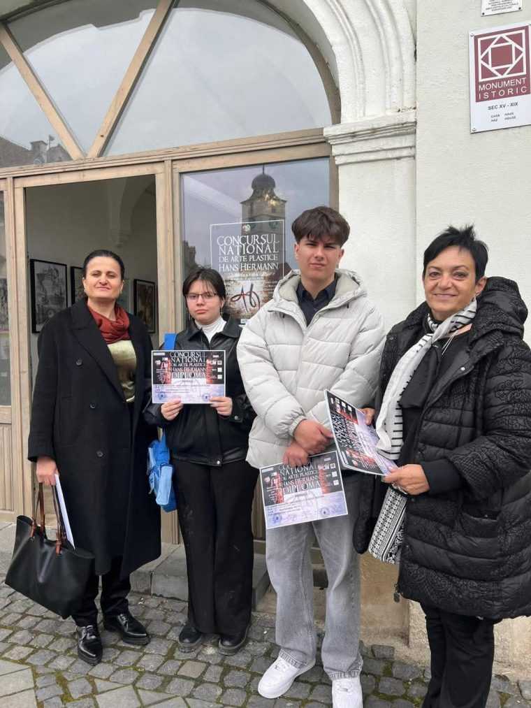 rezultate remarcabile pentru elevii liceului de arte dinu lipatti pitesti la concursul national de arte plastice hans hermann editia a xvi a 2026