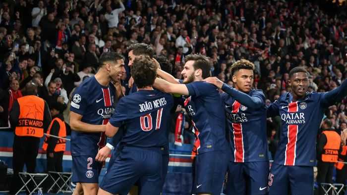 A gresit orasul si a pierdut finala un fan PSG a ajuns la Bucuresti in loc de Budapesta