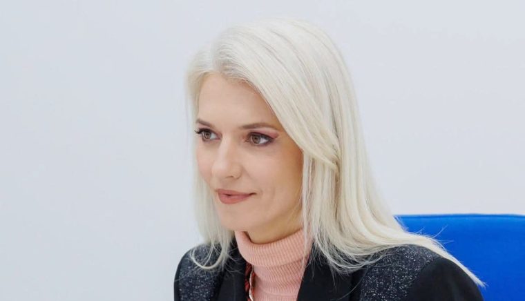 Alina Gorghiu cere redeschiderea Transfagarasanului