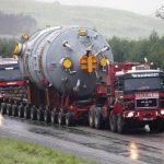 Atentie soferi Coloane mari de transport agabaritic vor traversa Romania