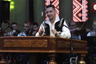Catalin Iancu Jr maestrul tambalului din Pitesti care a impresionat Statele Unite si a cantat la resedinta lui Donald Trump