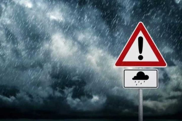 Cod portocaliu de ploi torentiale pana duminica ISU Arges si a intarit efectivele