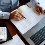 Eurostat a realizat un clasament al muncii in Europa Romania printre tarile cu cele mai multe ore lucrate