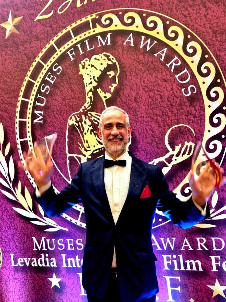 Filmul artistic ENESCU jupuit de viu regizat de Toma Enache obtine doua importante trofee la MUSES Film Awards Levadia GRECIA