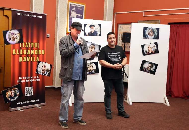 Pitesti Mari actori romani analizati sub lupa Expozitie unica la Teatrul Al Davila