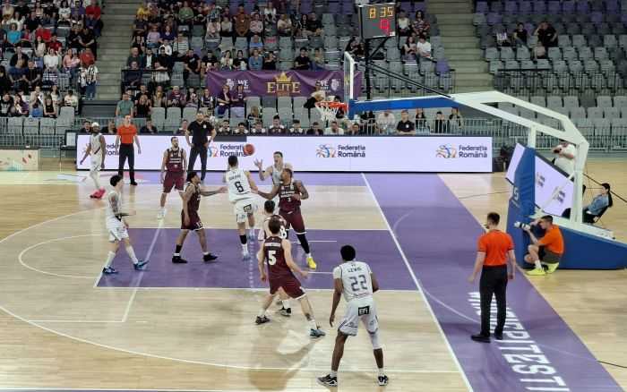 Rapid invinge decisiv la Pitesti FC Arges Basketball eliminata dupa un meci tensionat Scor 78 83