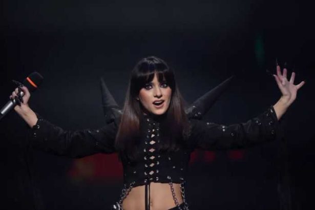 Romania revine puternic la Eurovision Alexandra Capitinescu a electrizat Viena si sa calificat in marea finala
