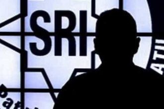 S a pretins a fi procuror DIICOT si ofiter SRI pentru a fura 48000 euro de la prieteni si iubita