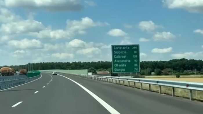 Scena surprinzatoare pe A0 un sofer de 74 de ani a intors masina pe autostrada si a circulat pe contrasens