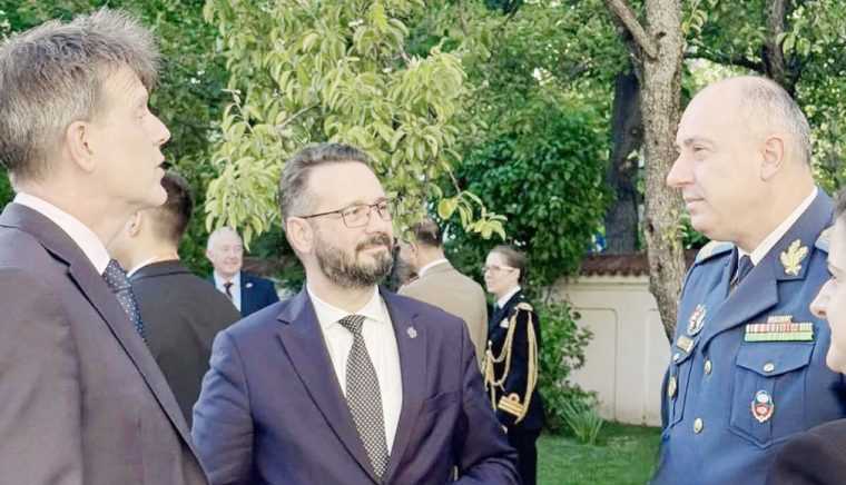 Senatorul Mihai Cotet la receptia organizata de ambasadorul britanic Marea Neagra a devenit o zona strategica esentiala pentru Europa