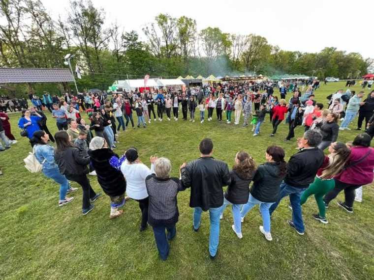Trei zile de festin la Mioveni in zona de picnic Faget
