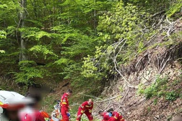 Un tanar motociclist a decedat dupa ce s a prabusit intr o raipa in timpul unei curse