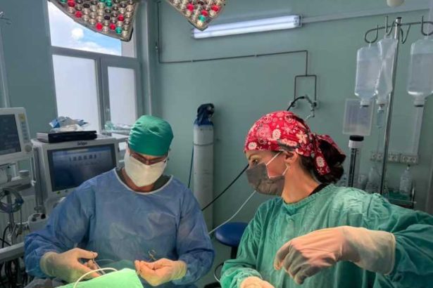 Video Premiera in Arges Lavaj si drenaj intracranian la SJUP Pacientul are 82 de ani