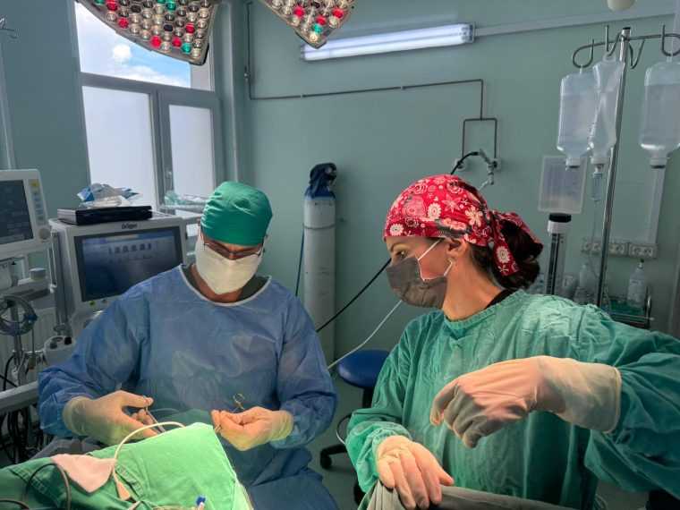 Video Premiera in Arges Lavaj si drenaj intracranian la SJUP Pacientul are 82 de ani
