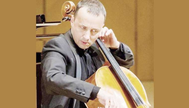 Violoncelistul Razvan Suma solist la concertul de la Filarmonica Pitesti