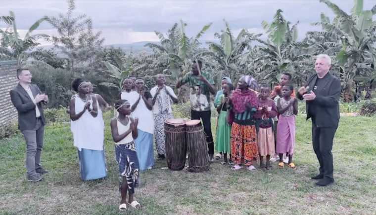 Virgil Baciu ntors din Uganda si Rwanda Nu ne dam seama cat de fericiti putem fi si cat de bine ne este in comparatie cu alte regiuni ale lumii