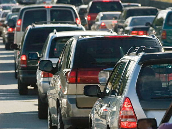 haos de dimineata la intrarea in bucuresti ceata si aglomeratia de pe a1 impiedica circulatia spre capitala