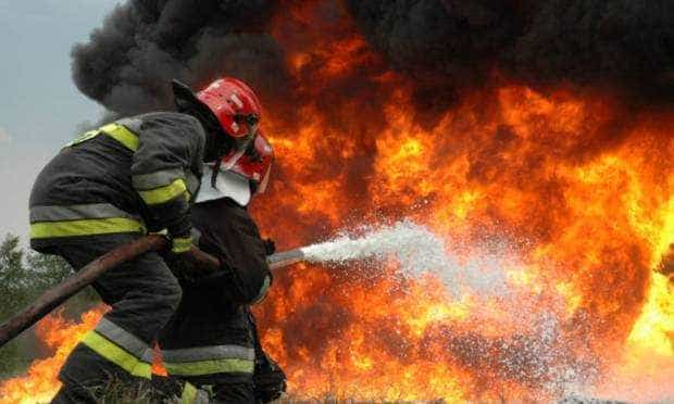 tragedie in buzau o femeie a decedat carbonizata in propria locuinta in urma unei explozii puternice care a provocat un incendiu
