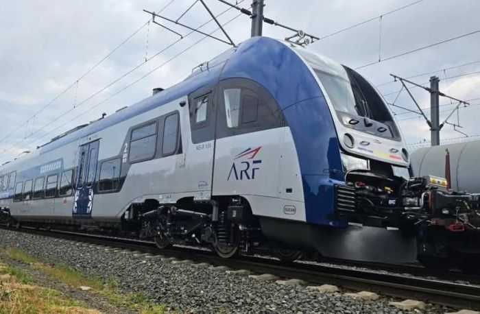 trenul romanesc care promite sa revolutioneze transportul feroviar leon ar putea opera in intreaga tara din 2027