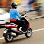 Arges Prins la Campulung calare pe moped baut si fara permis
