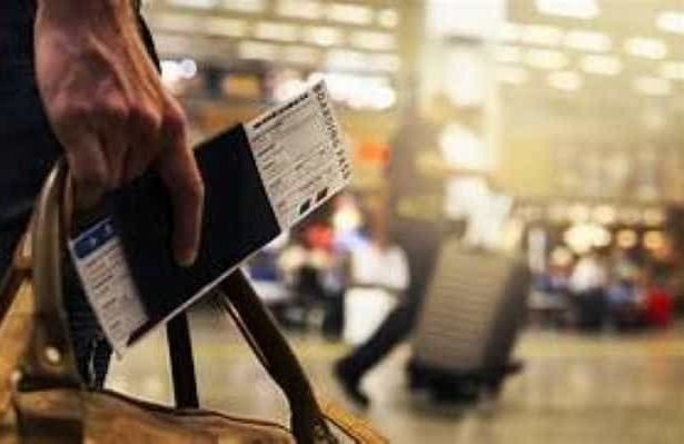 Comisia Europena acorda permise gratuite de calatorie pentru peste 40900 de tineri de 18 ani