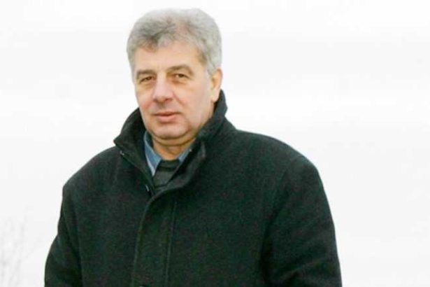 Dincolo de gazon Silviu Dumitrescu Am impartit camara cu Dobrin un an si jumatate la Targoviste in 1980