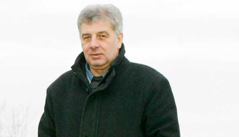 Dincolo de gazon Silviu Dumitrescu Am impartit camara cu Dobrin un an si jumatate la Targoviste in 1980