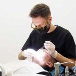Dr Vlad Negru si echipa de la Dentalix stabilesc noi standardede in implantologia din Romania De la lipsa dentara totala la o arcada completa in doar 60 de minute