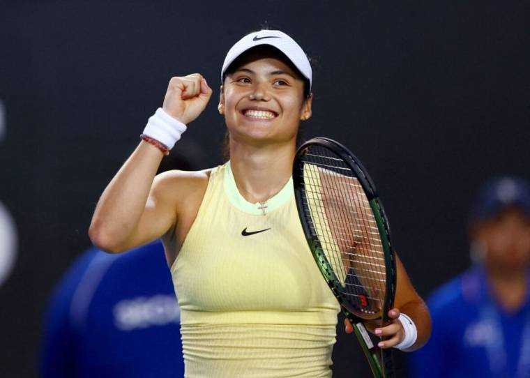 Emma Raducanu a ajuns in finala la Queens